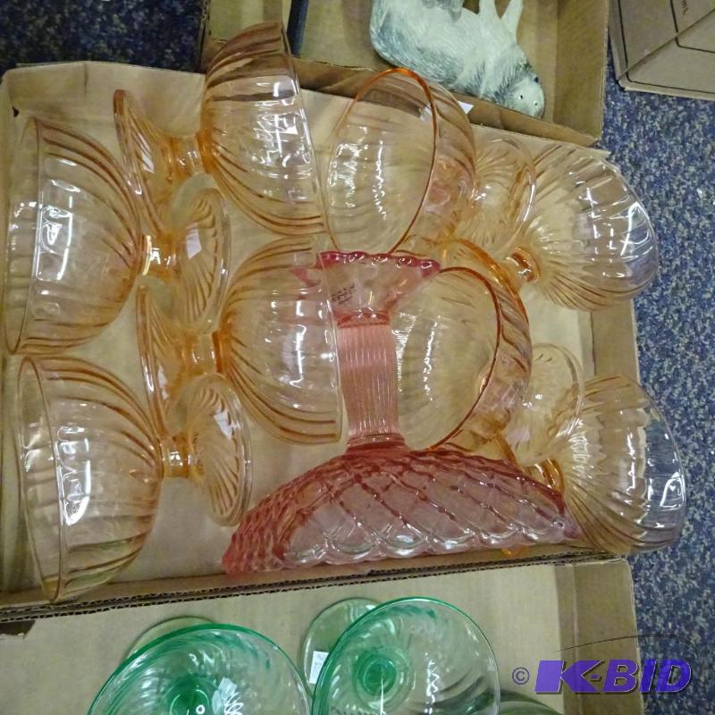 lot 167 image: Red dishware...
