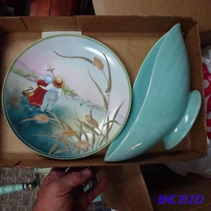 lot 192 image: Decorative bowl and plate....