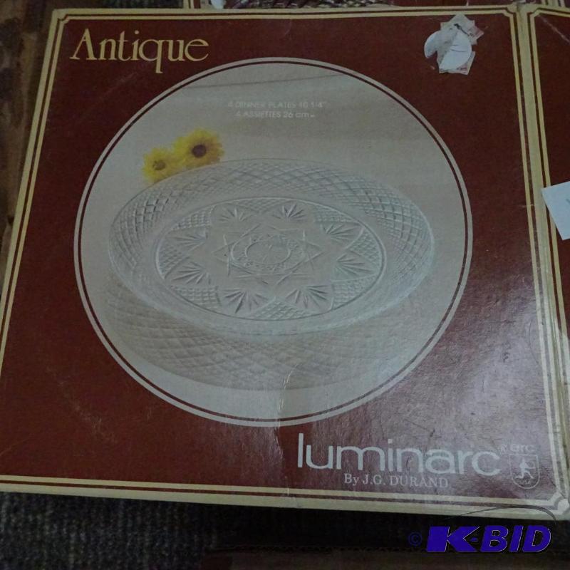 lot 215 image: Antique Luminaire plates. Qty 8...