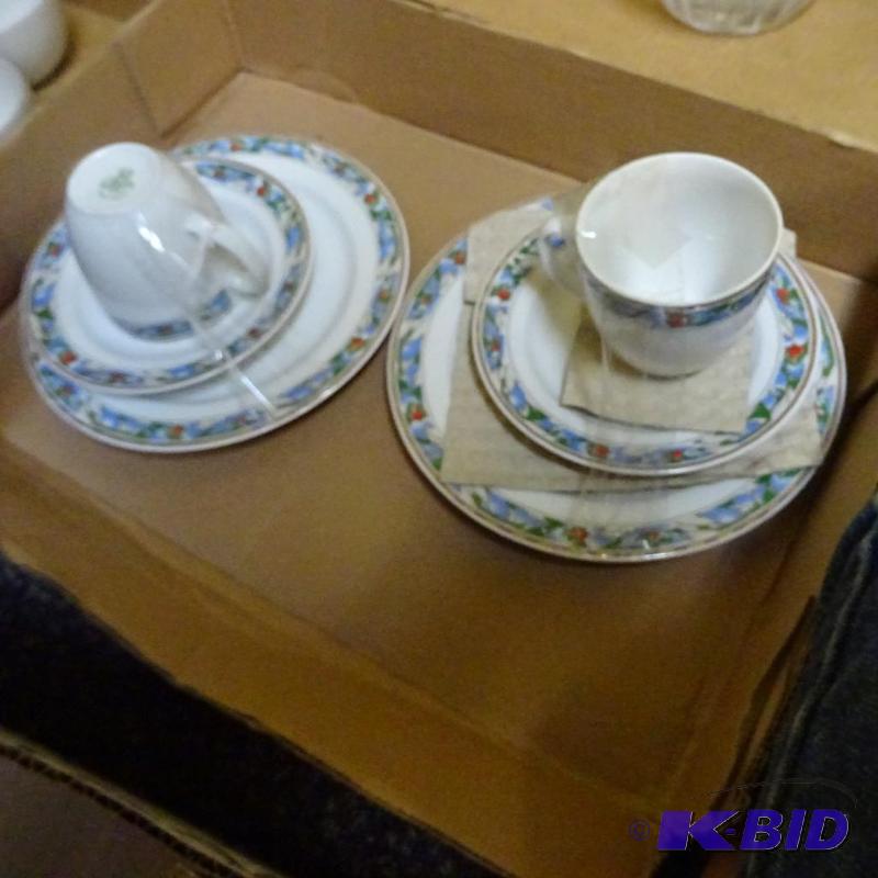 lot 56 image: Graf Van Henneberg Bavaria Germany. 2 matchin...