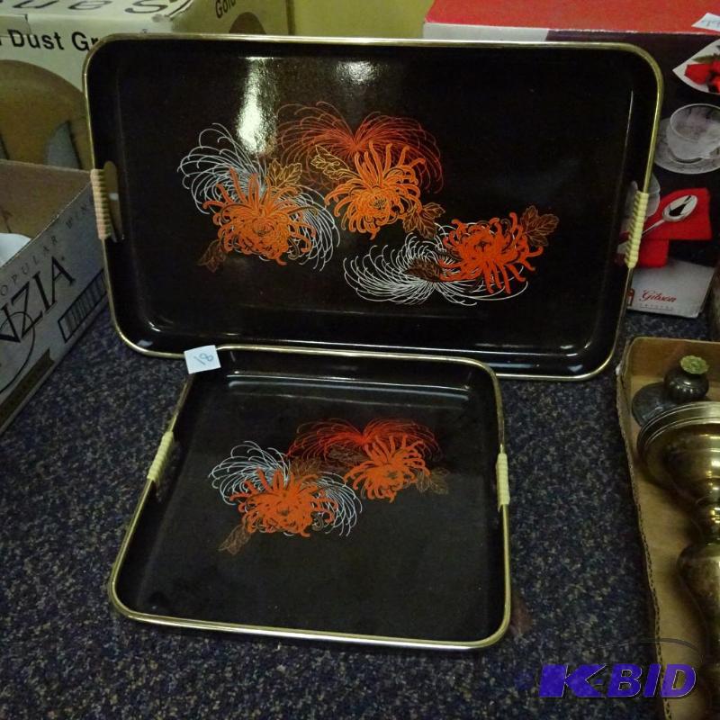 lot 81 image: 2 matching serving trays...