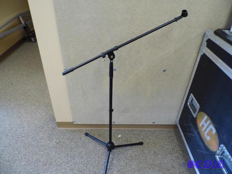 Musicians Gear Tripod Mic Stand