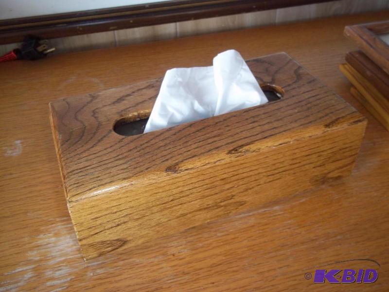 wood facial tissue cover