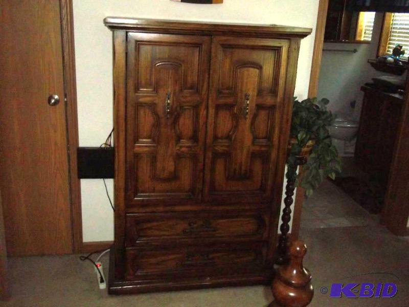 wardrobe dresser