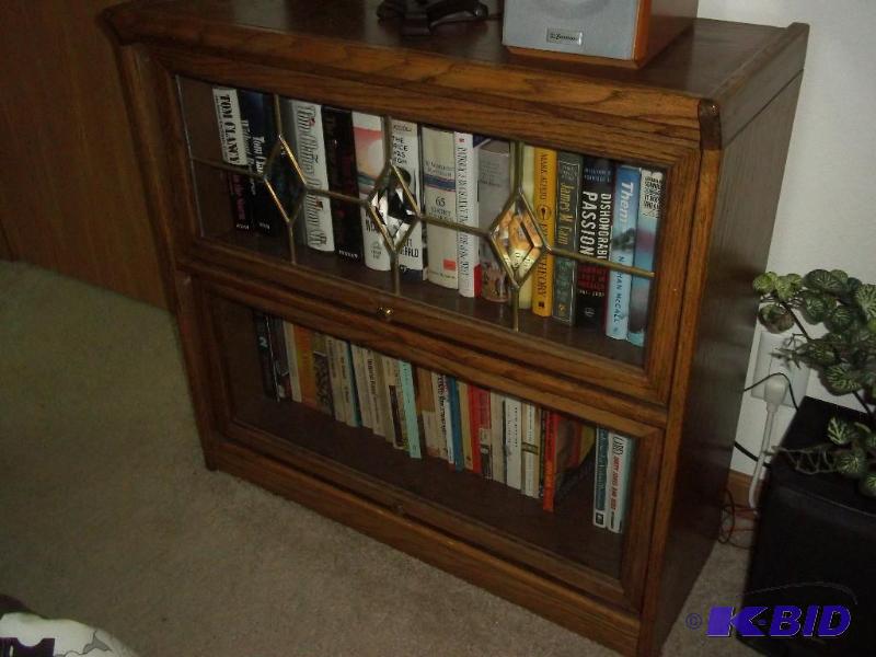library cabinets w glass doors, books not included (matches 31)