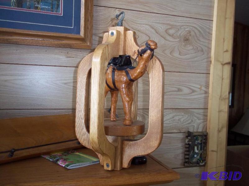 Camel decor hanger