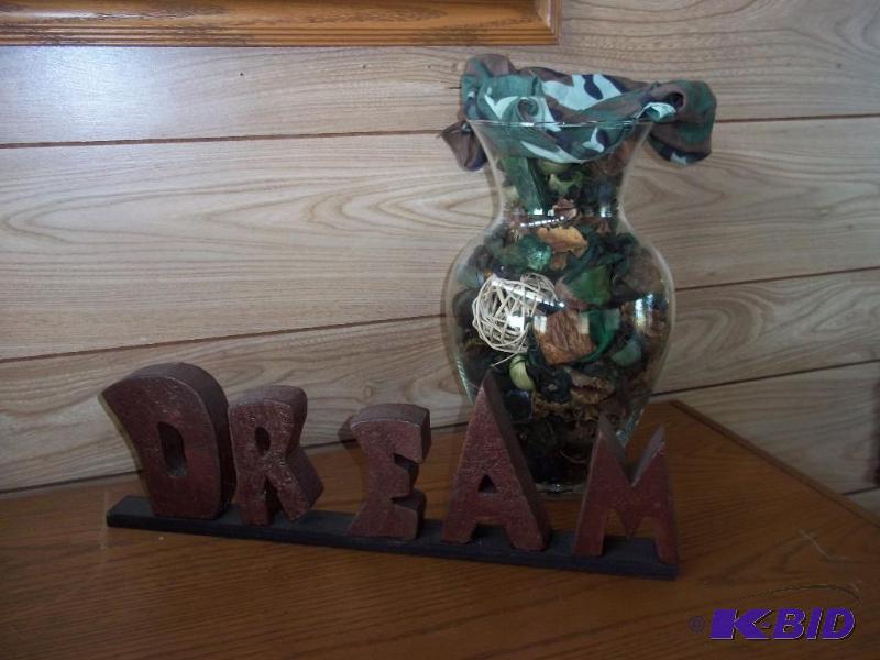 Dream decor and vase