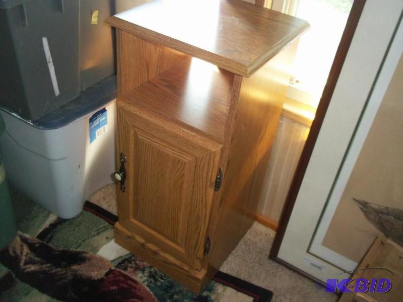 Oak desk table with door