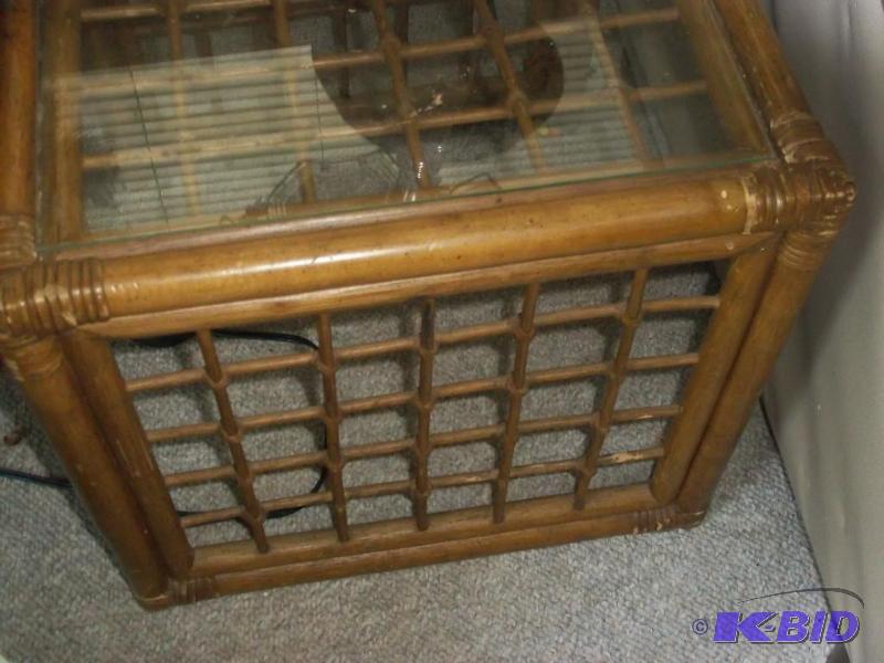 End table