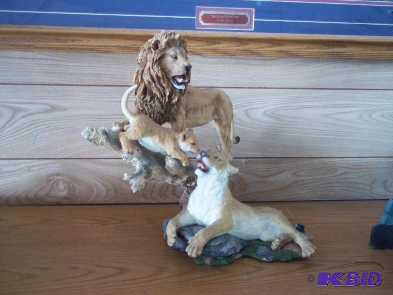 Lion decor