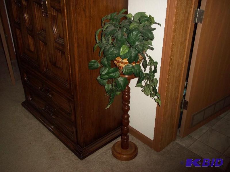 plant stand with plant