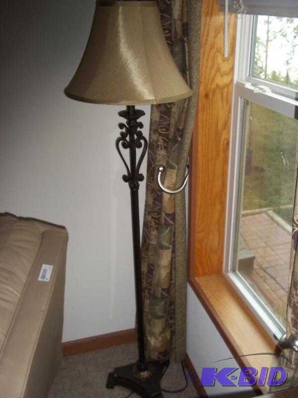 floor lamp