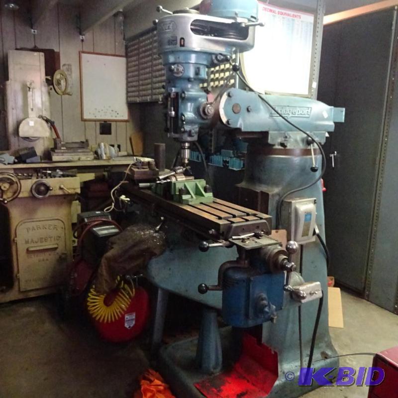 lot 1 image: Bridgeport mill. 1 HP. 208,220, 440, volt 3 p...