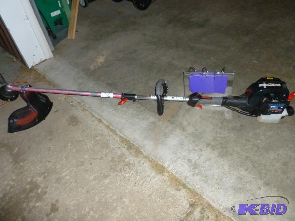 lot 12 image: Craftsman 4 cycle lawn trimmer. Tested and wo...