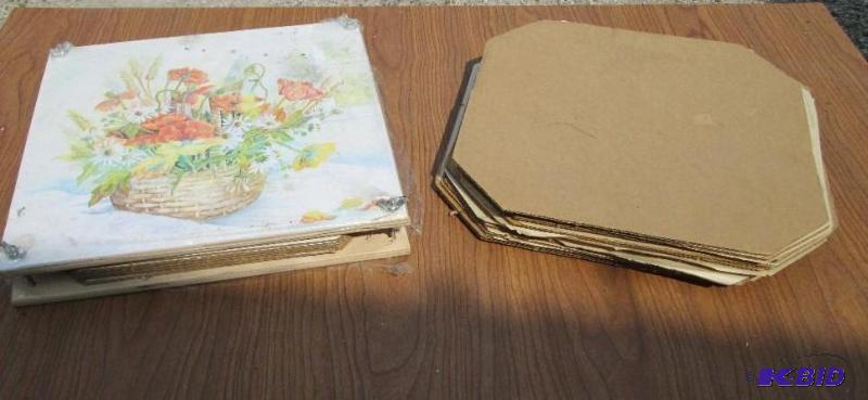 lot 130 image: Large 11 x 11 inch plant drying press with ex...