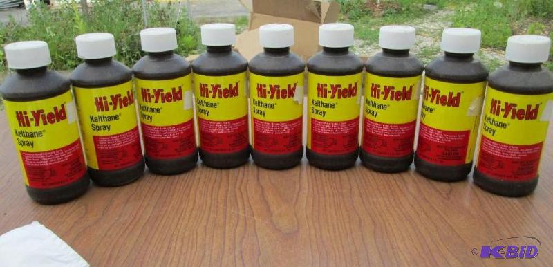 lot 205 image: Hi-Yield Kelthane spray, concentrated, contro...