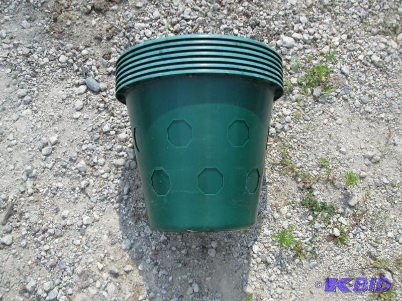 lot 246 image: Bloom Master planter lot, side holes, 7 total...