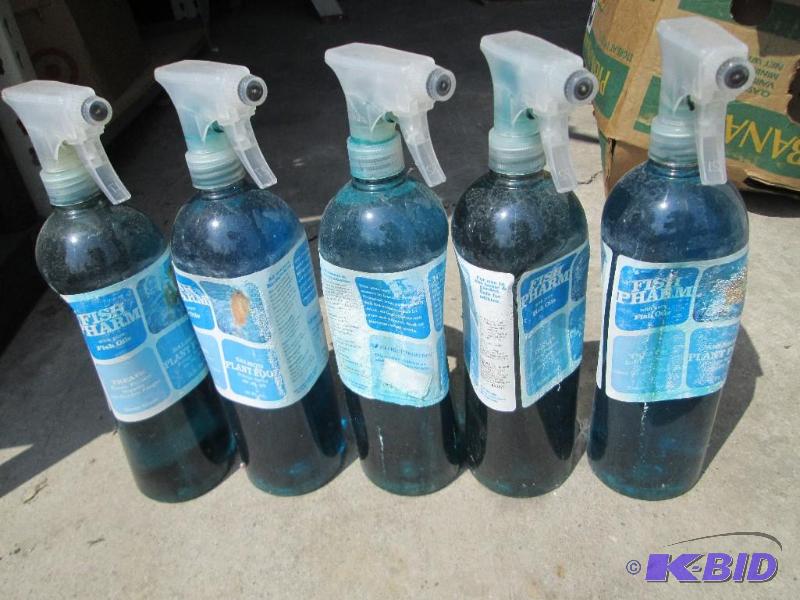 lot 275 image: Fish Pharm salmon plant food, lot of 5 bottle...