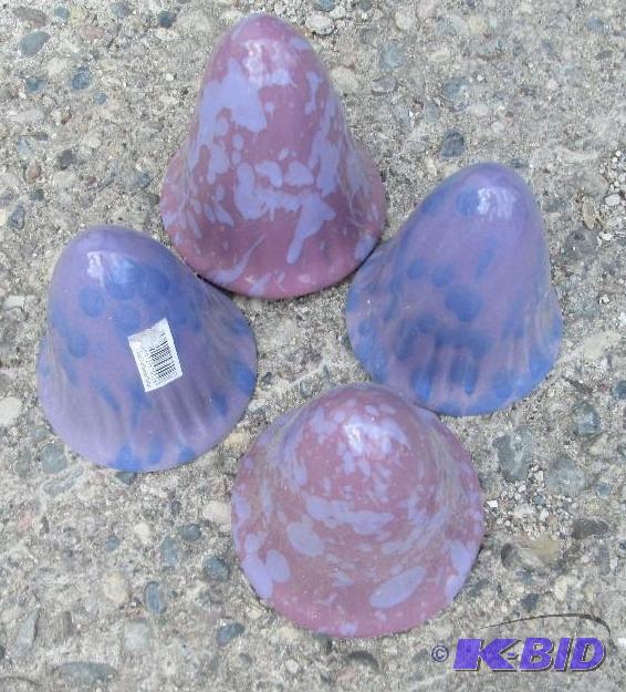 lot 282 image: Lot of 4 ceramic garden dcor...