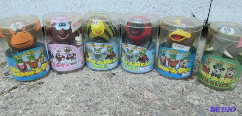 lot 288 image: Lot of 6 grow a pet figures, add water and wa...