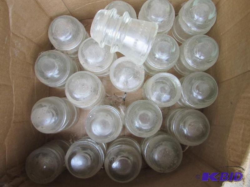 lot 74 image: Lot of 20 glass electric fence insulators...
