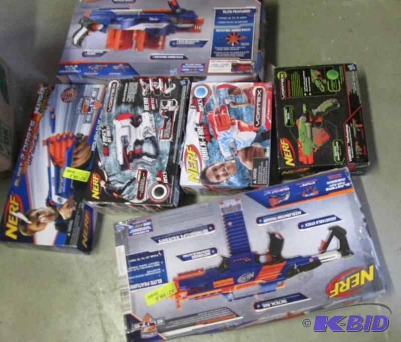 group of nerf guns- not tested...