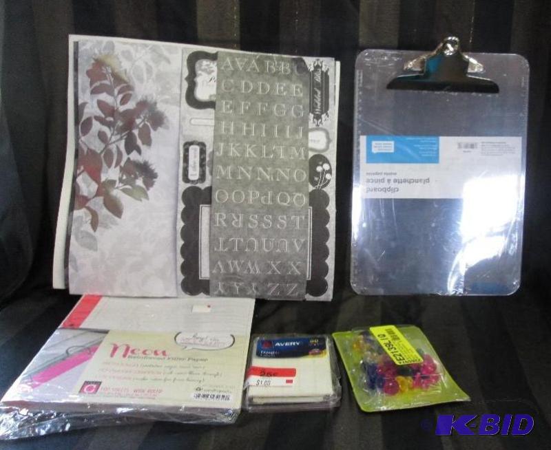 Mixed lot of paper, erasable labels, pins and...