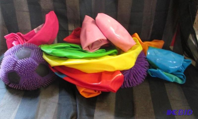 mixed lot of untested blow-up balls...
