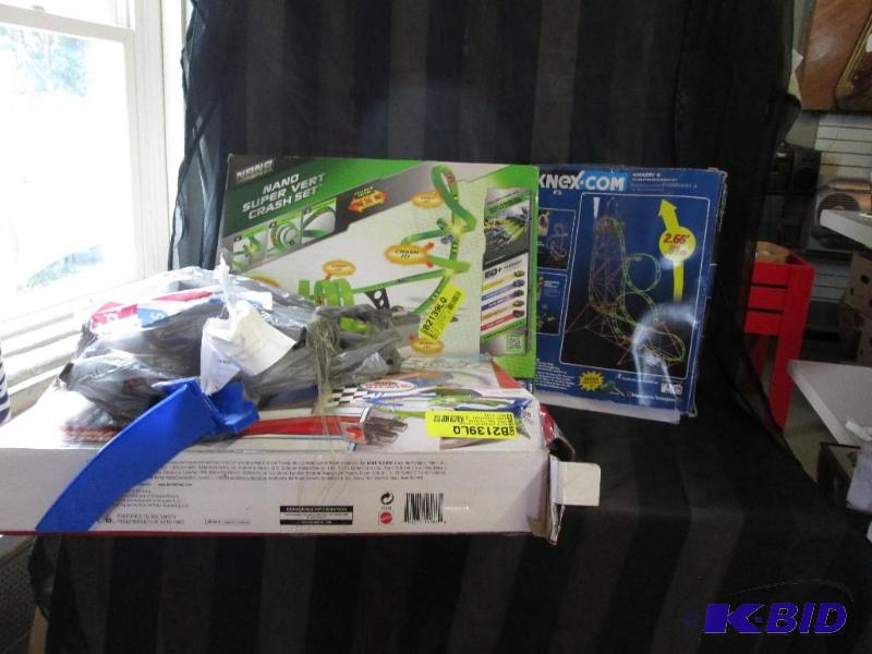 group of 3 tracks- raceway, kinex and nano cr...