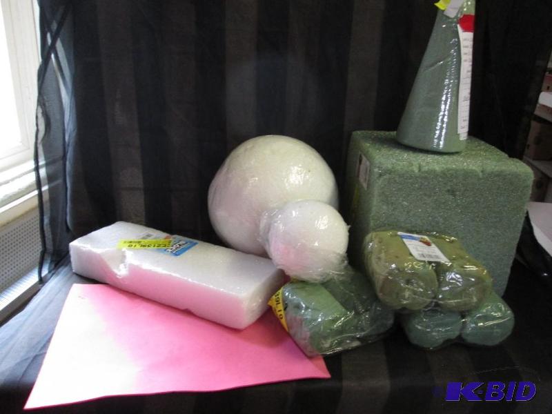 mixed lot of crafting foam mixed shapes...