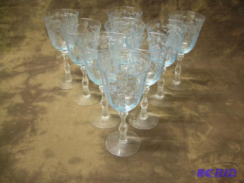 lot 134 image: Fostoria blue Navarre glasses