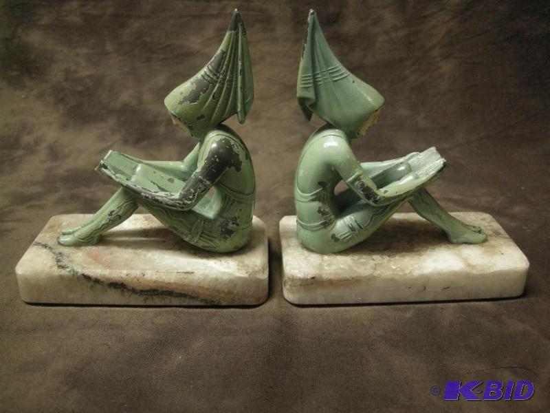 lot 136 image: Pair of 1920s Art Nouveau Gerdago Girls bookends