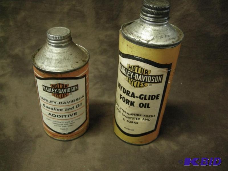 lot 14 image: Vintage Harley Davidson items