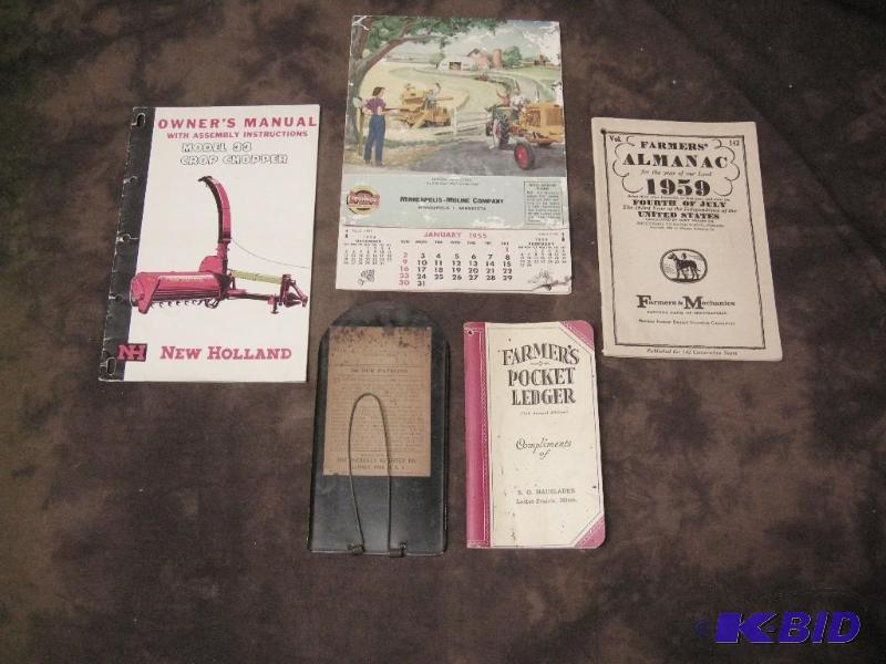 lot 176 image: Vintage Minneapolis Moline small calendar 1955