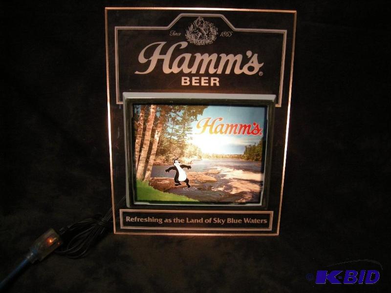 lot 182 image: Hamms Beer light up acrylic sign