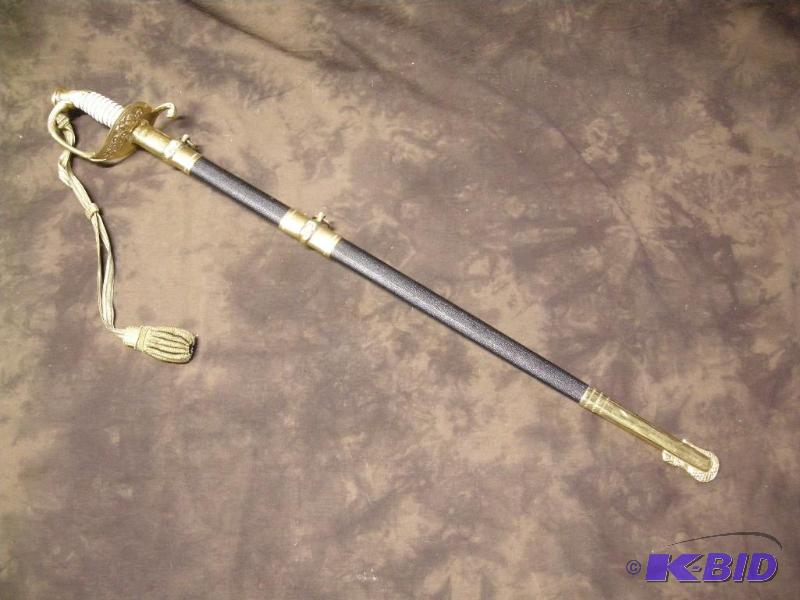 lot 188 image: U.S.N. Navy Dress Sword