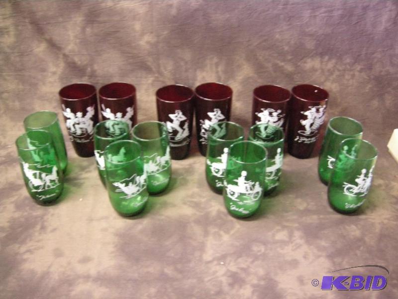 lot 202 image: Vintage forest green & ruby glasses