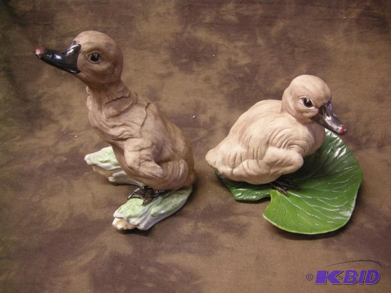 lot 219 image: 2 Boehm Baby swansducklings