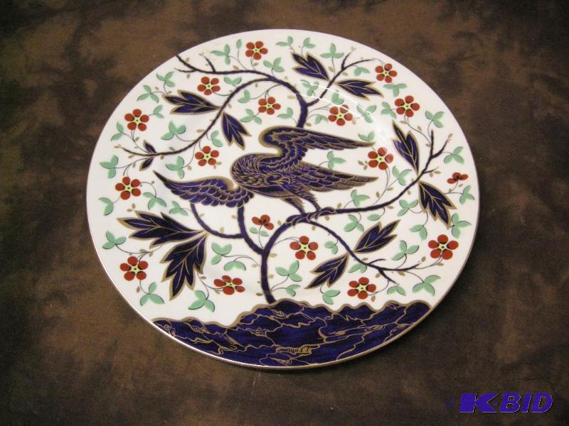 lot 221 image: Royal Worcester commemorative plate