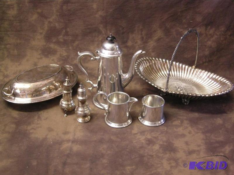 lot 264 image: Pewter and silverplate group