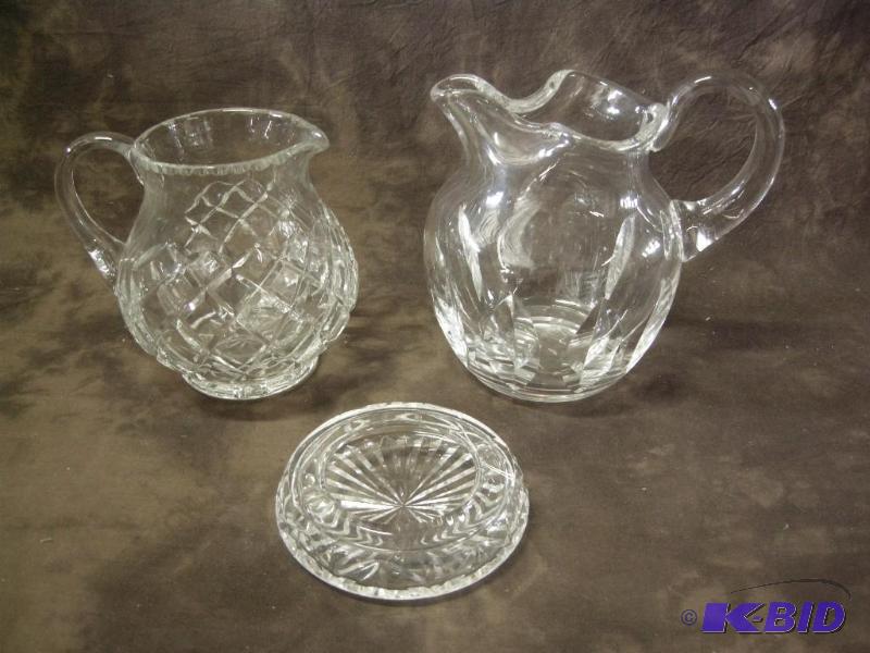 lot 320 image: 3 crystal pieces