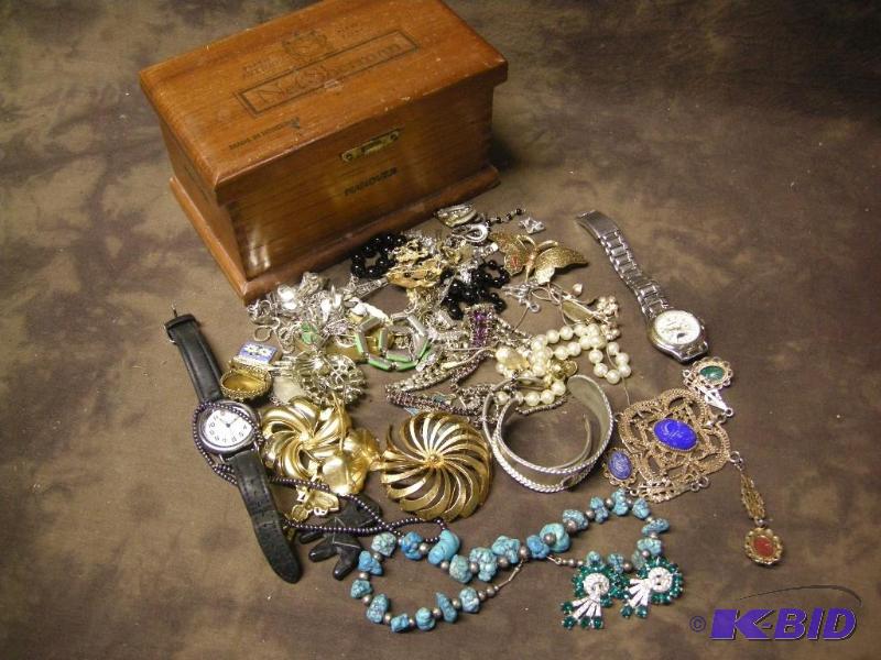 lot 347 image: Vintage jewelry lot in cigar box