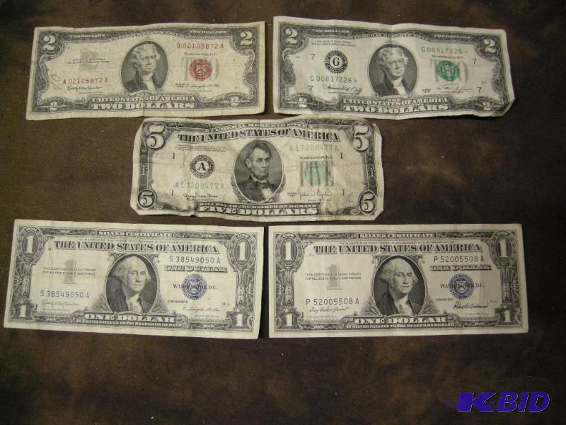 lot 349 image: Vintage paper money