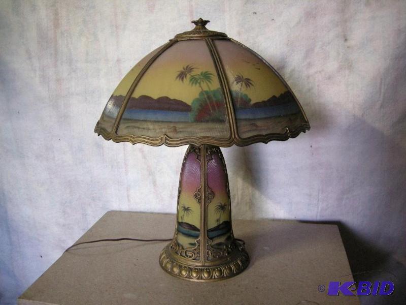 lot 381 image: 1920s-30s Arts & CraftsDeco lamp TiffanyHandel style