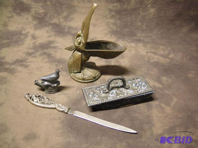 lot 382 image: Deco brass pelican ashtray, more