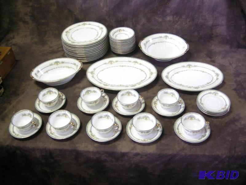 lot 44 image: Vintage Noritake china Ritzedo set