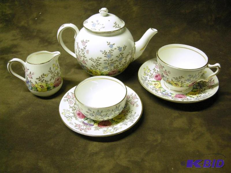 lot 459 image: Staffordshire 7 pc set