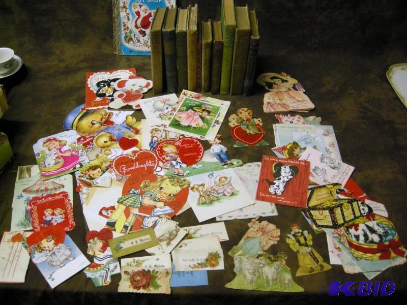 lot 482 image: Vintage Valentines, birthday, and Easter cards and more