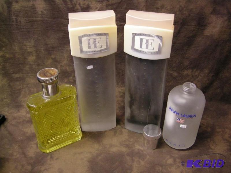 lot 491 image: Perfume bottle store displays