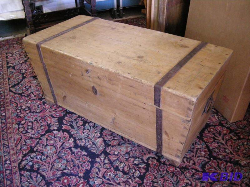 lot 496 image: Immigrant trunk dated 1841